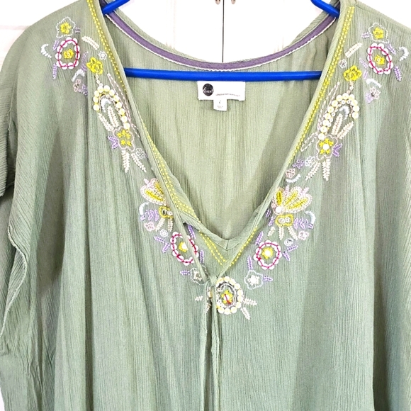 Anthropologir Floreat Green Embellished Vneck Top L Floral Embroidered Sequins - Picture 4 of 8